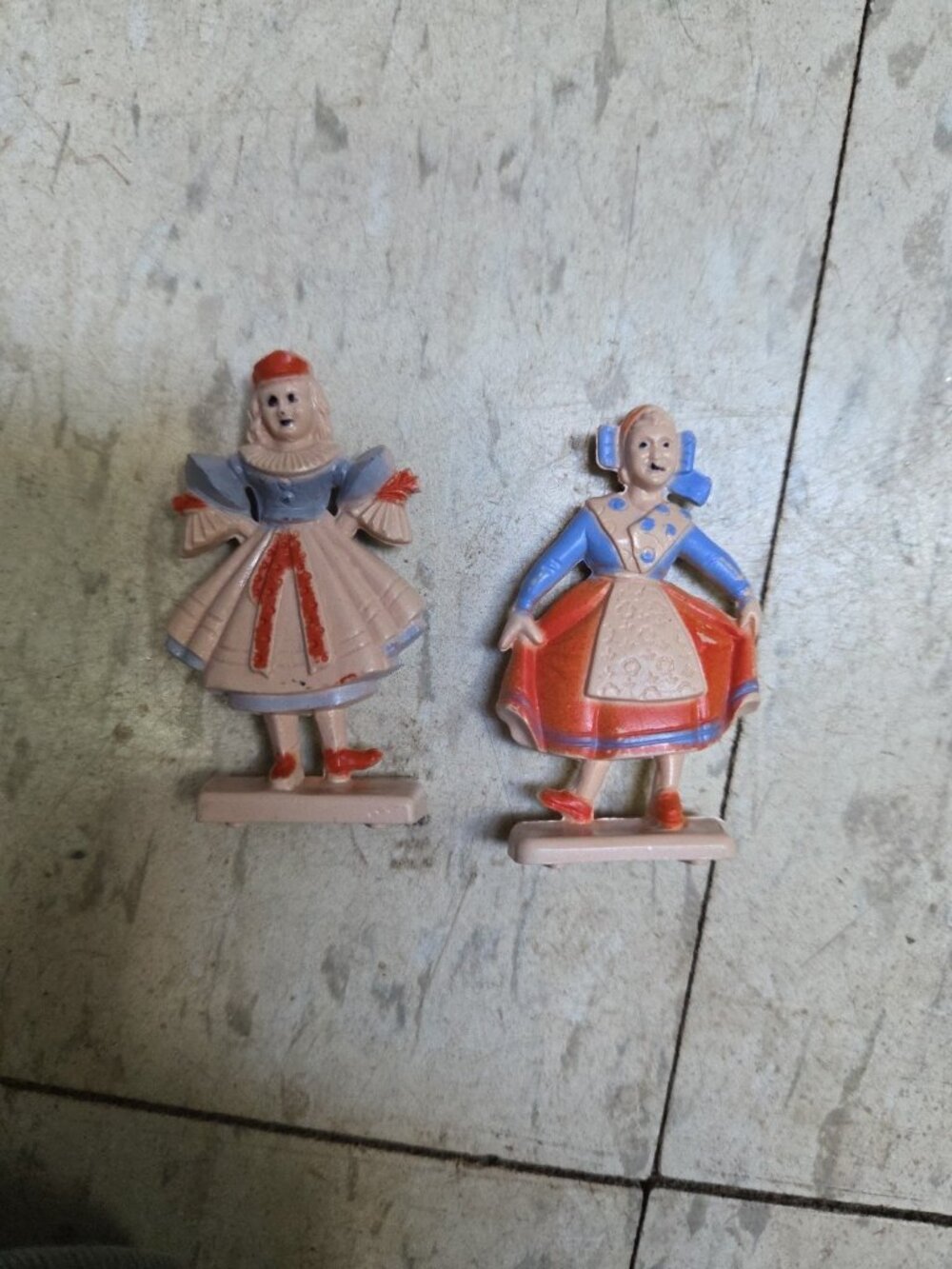 Vintage 1950s 3 Commonwealth Plastics Dolls of Our World Miniature Plastic B43